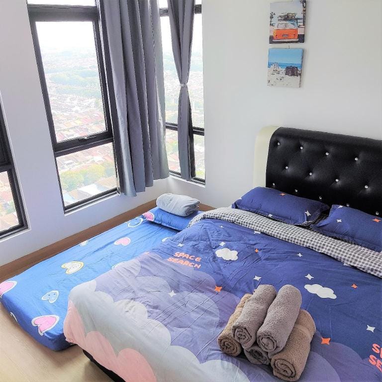Sweet Condo *2-5pax* near Sunway Pyramid with Pool Apartment in Subang Jaya