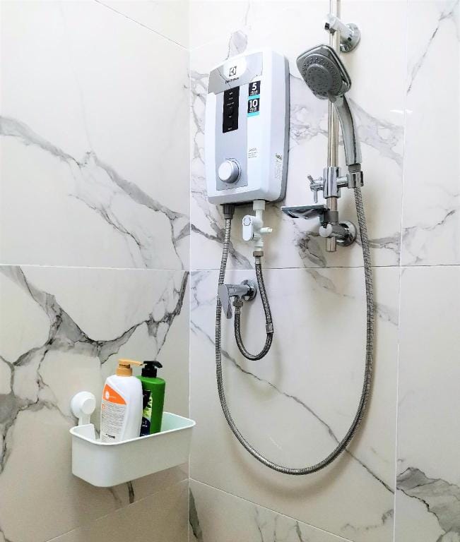 Sweet Condo *2-5pax* near Sunway Pyramid with Pool Apartment in Subang Jaya