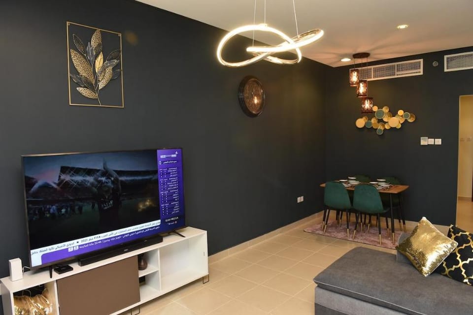 Premium 2 Bedroom APT Marina View (Family only) Apartment in Dubai