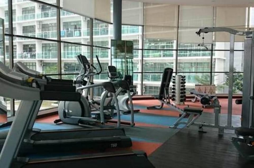 Mount Austin Lake View Comfy Staycation Apartment in Johor Bahru