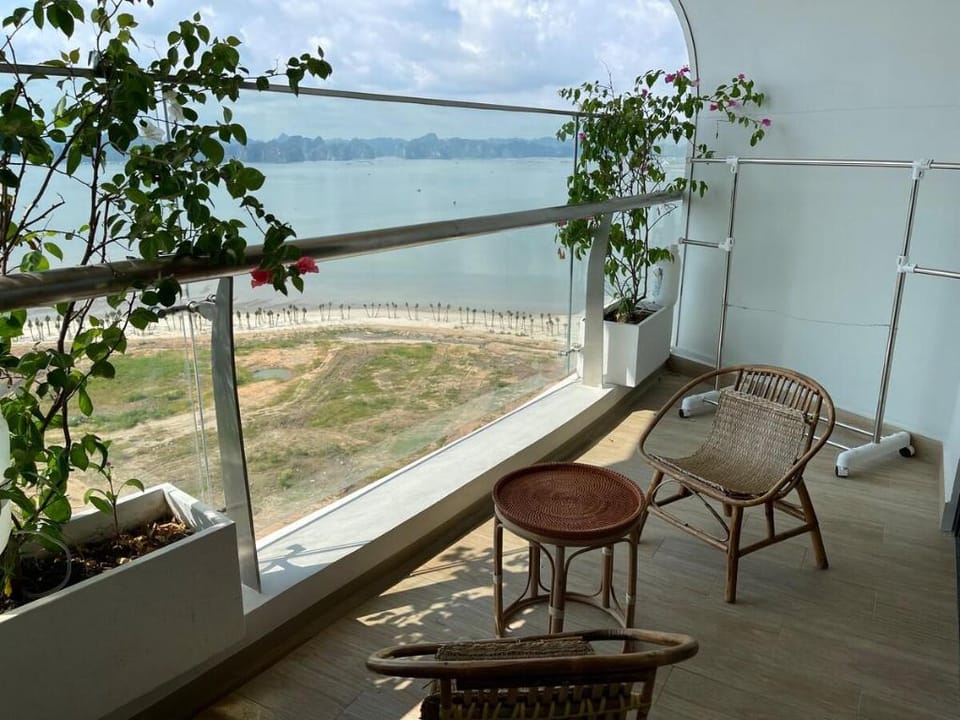 Căn hộ Studio view vịnh và view biển Apartment in Laos