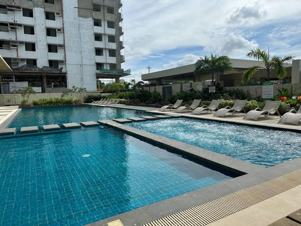 Cozy Condo 12th in Bacolod City Apartment in Bacolod