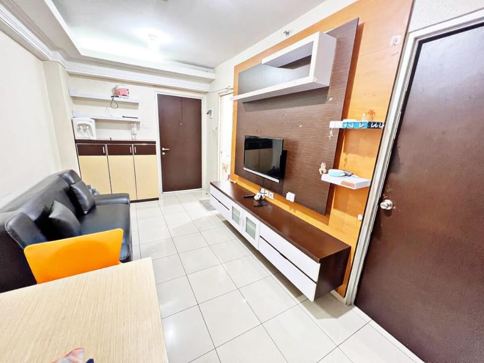 Cozy 2BR Direct Access to Mall @Baywalk Tower H Apartment in Jakarta