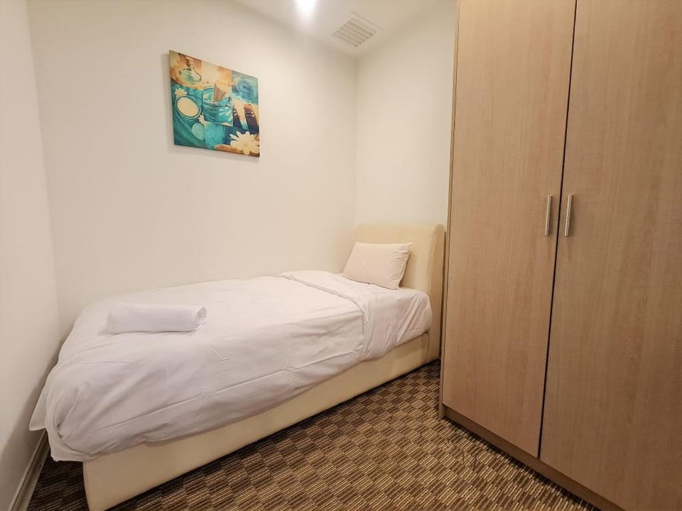 Glorious* 2Br Apartment @KLCC Walk to KLCC & LRT Apartment in Federal Territory of Kuala Lumpur