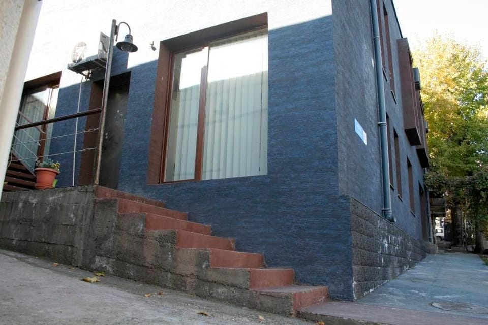 Stylish Two Bedroom Apartment in the city Center Vacation rental in Tbilisi, Georgia
