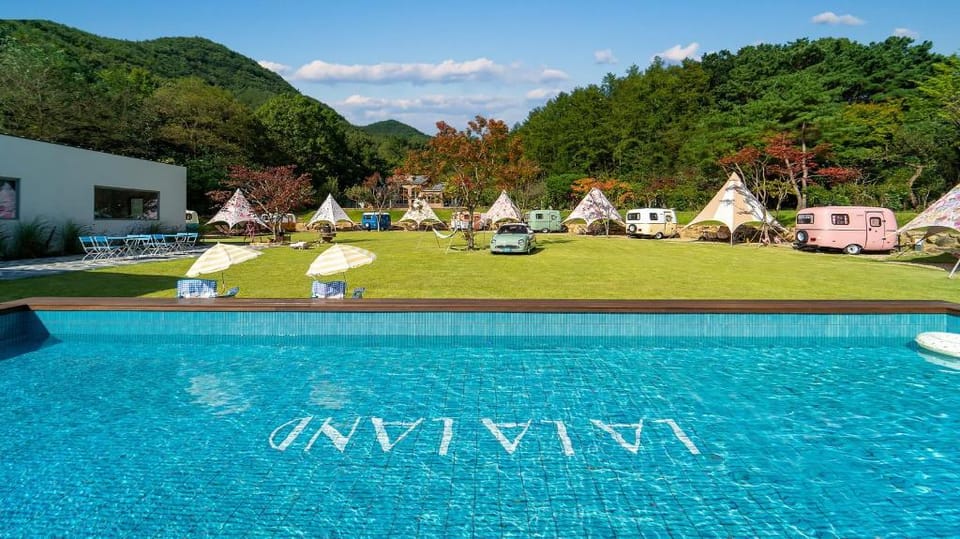 Geumsan Lalaland Caravan Bed and Breakfast in South Korea