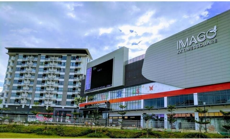 IMAGO Mall - 3 Bedrooms partial SEAVIEW (EE) Apartment in Kota Kinabalu