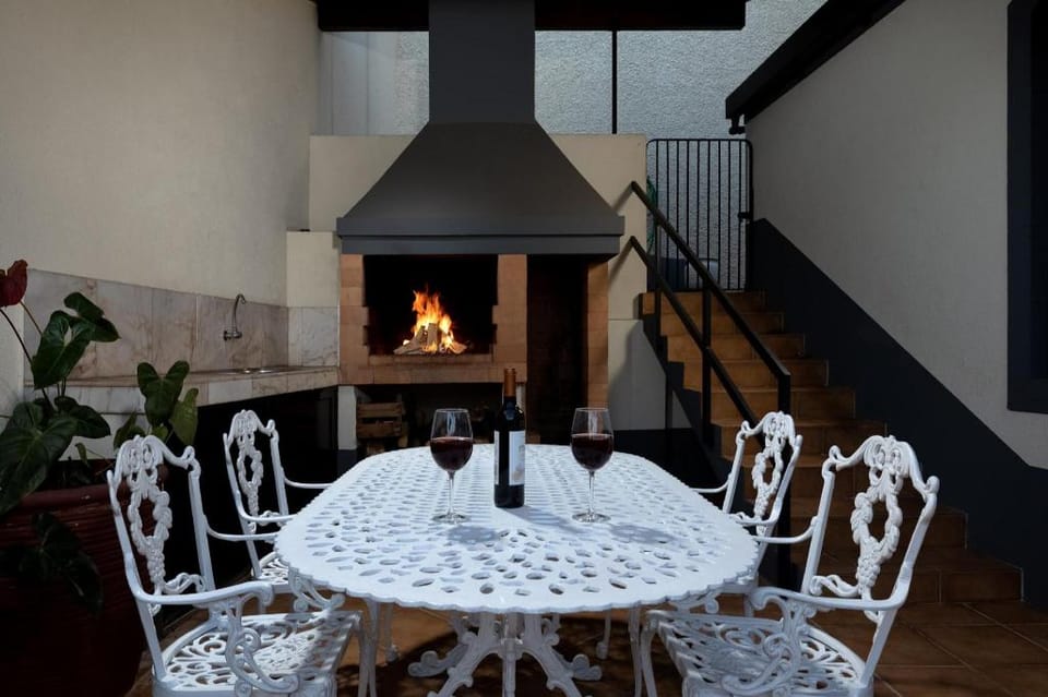 Gem of a House by Homie Apartment in Funchal