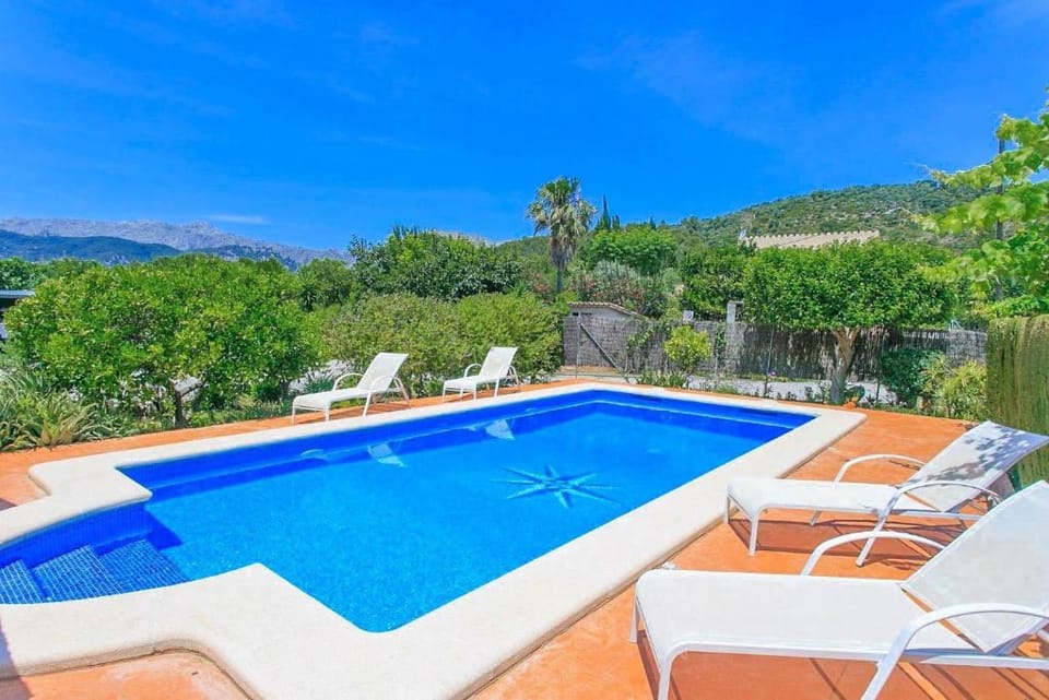 Nice villa with pool close to Pollença. Can Tomeu. Apartment in Raiguer