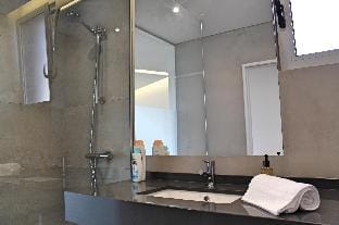 Cliffscape (Madeira Villas) Apartment in Madeira District