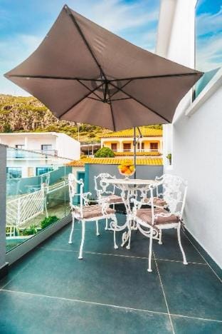 Rose House by Atlantic Holiday Apartment in Madeira District