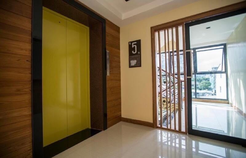 L18 residence แอลสิบแปดเรสซิเด้นซ์ Apartment in Bangkok