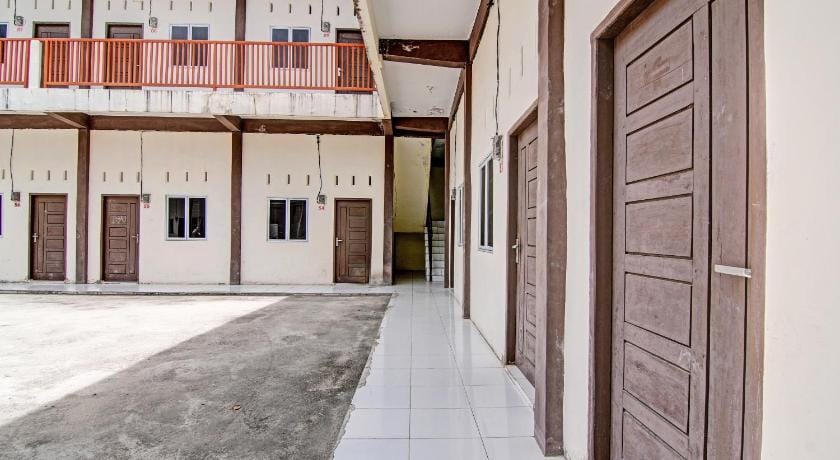 Hotel O Homestay Hj Lela Syariah Hotel in West Sumatra, Indonesia