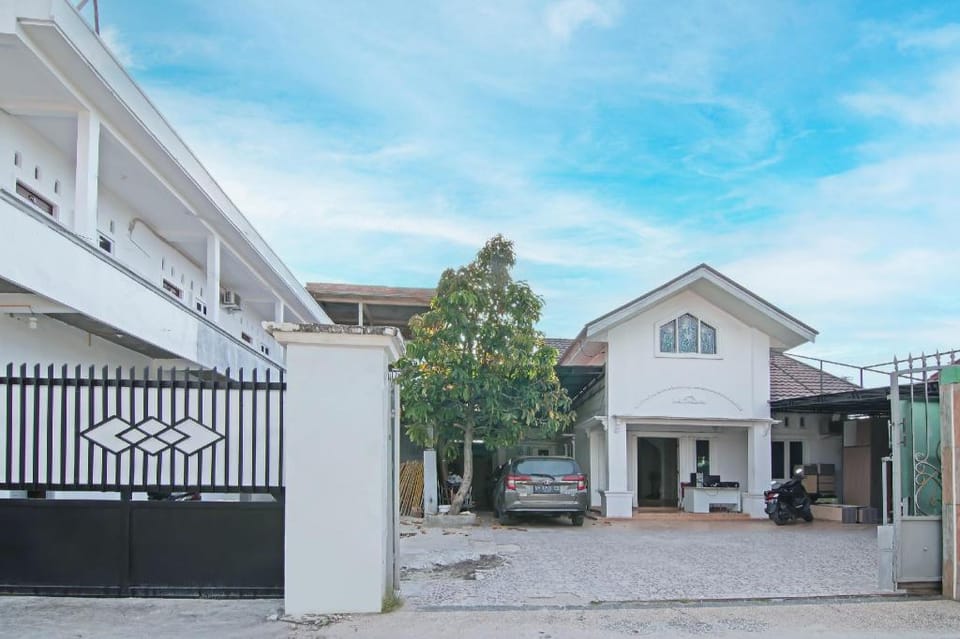 OYO 91681 Raysa Homestay Hotel in West Sumatra, Indonesia