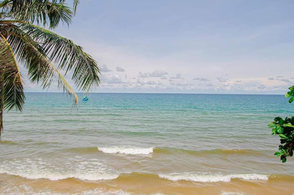 Sunset Seaview Apartment 1  Apartment in Phu Quoc