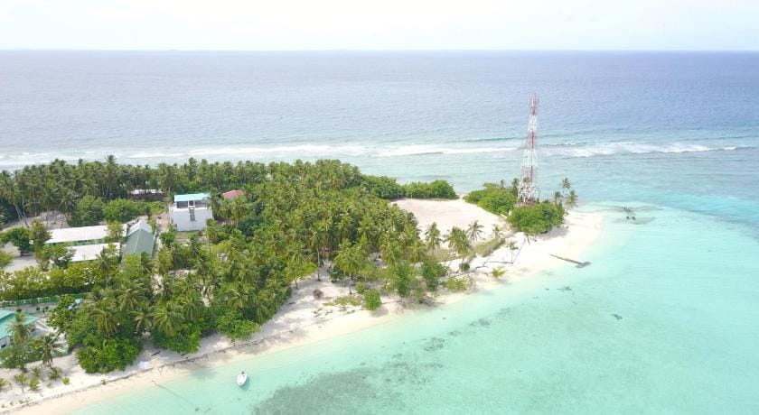 Fulidhoo Ihaa Lodge Hotel in Maldives