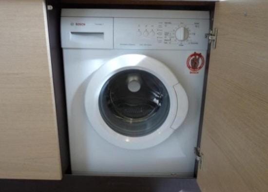 Safe ＆ comfortable share-room with 24security Apartment in Tbilisi, Georgia