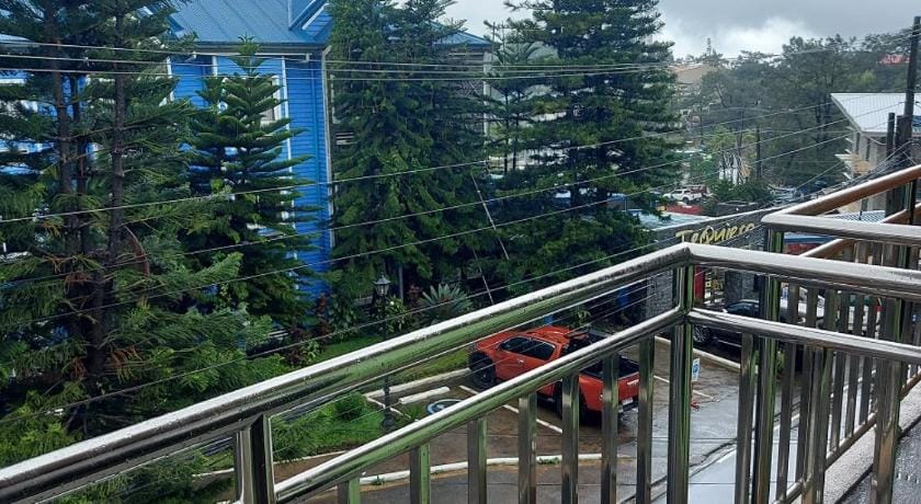 North 27 Hill Transient Rooms near Microtel Inn and Victory Liner Baguio Vacation rental in Baguio