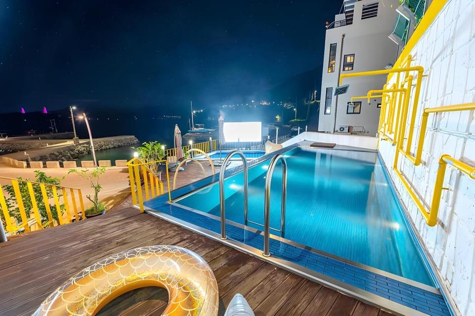 Yellow Submarin Spa Pension Bed and Breakfast in South Korea