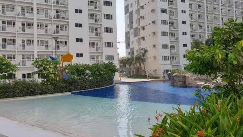 SM Mall of Asia walking distance Shore Residences Apartment in Pasay
