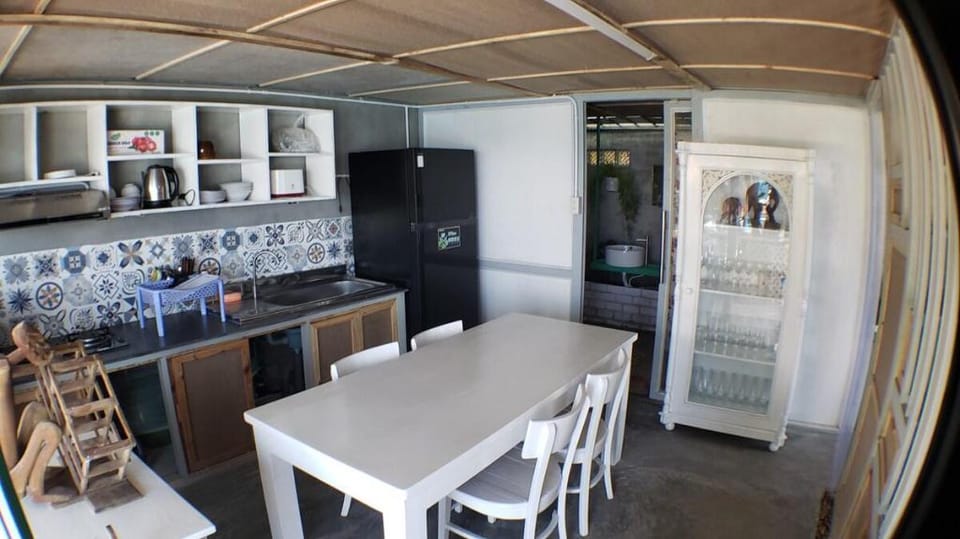 House next to the sea with a lovely swimming pool Vacation rental in Phan Thiet