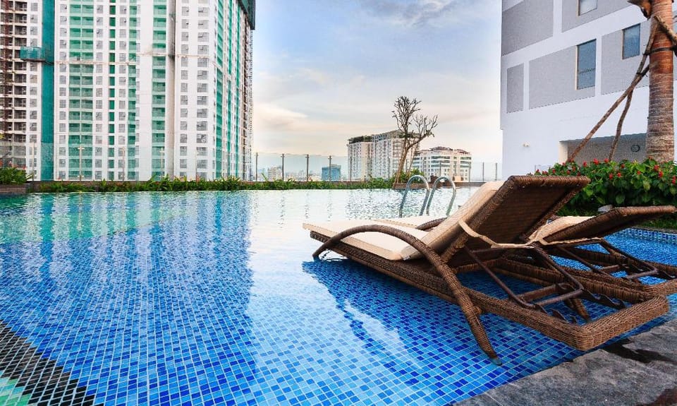Infinity Pool Rivergate Apartment Apartment in Ho Chi Minh City