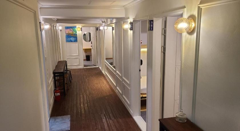 Elephant Hostel Hotel in Busan