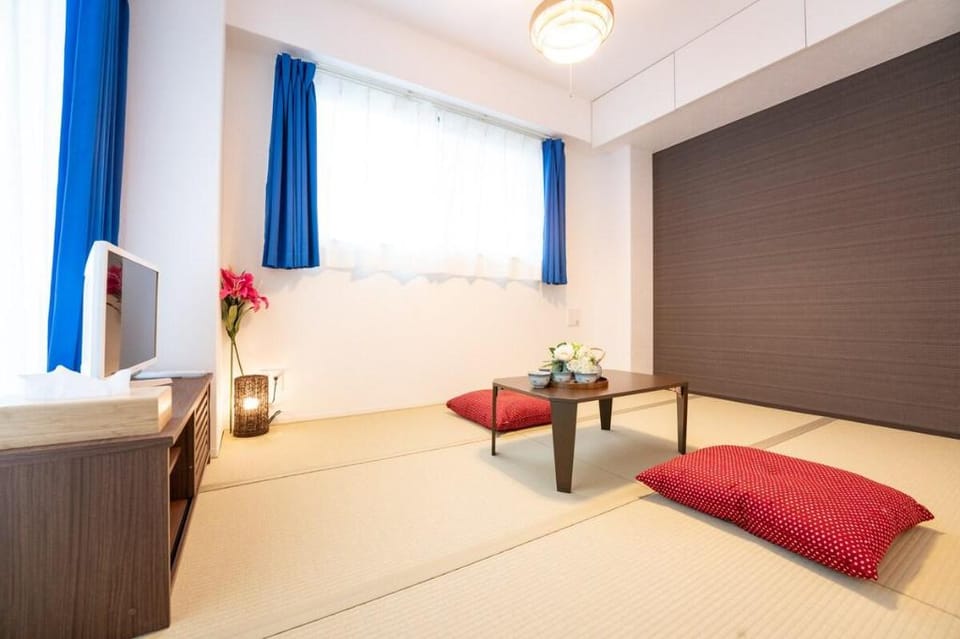 Namba Apartments Apartment in Osaka