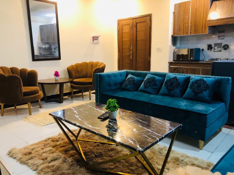 Pasha apartment Apartment in Lahore