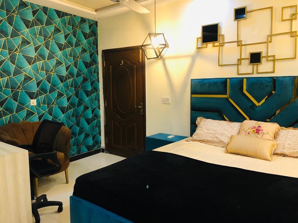 Pasha apartment Apartment in Lahore