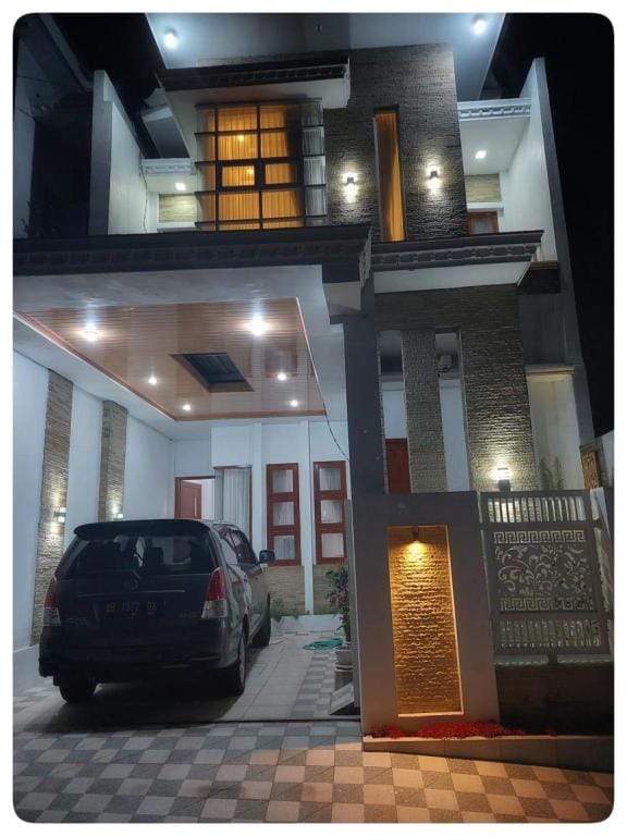 Edelweiss Homestay Vacation rental in Special Region of Yogyakarta