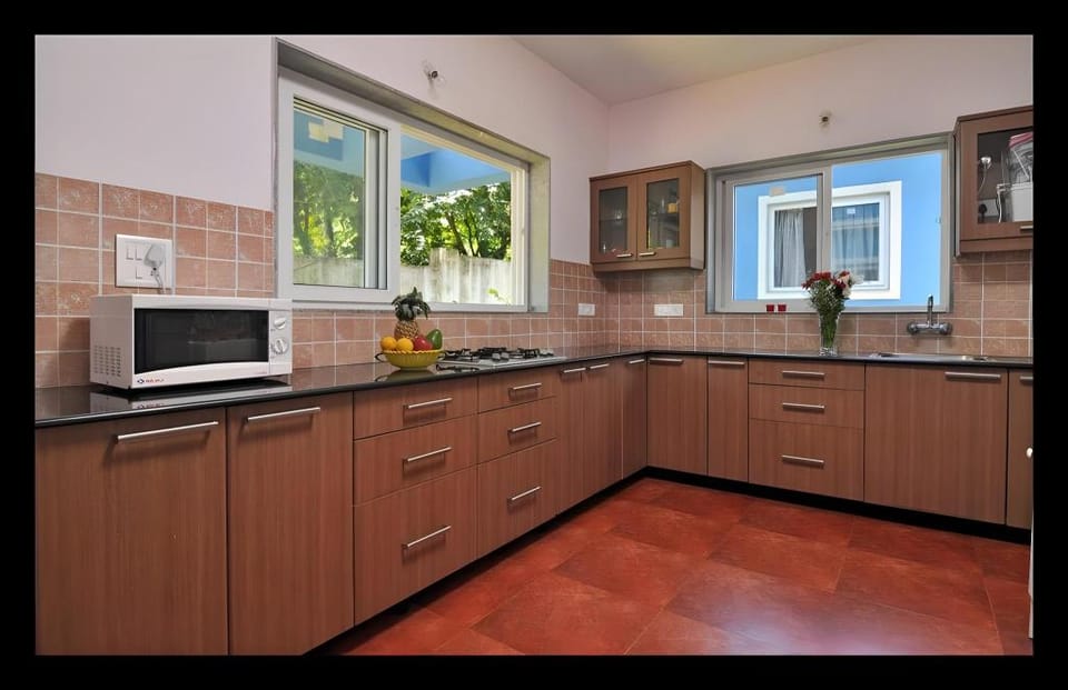 Villa Humblerock (Blue) - 3 BHK Villa, Candolim Hotel in Candolim