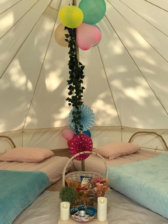 Glamping kaki singapore-Standard medium bell tent Hotel in Singapore