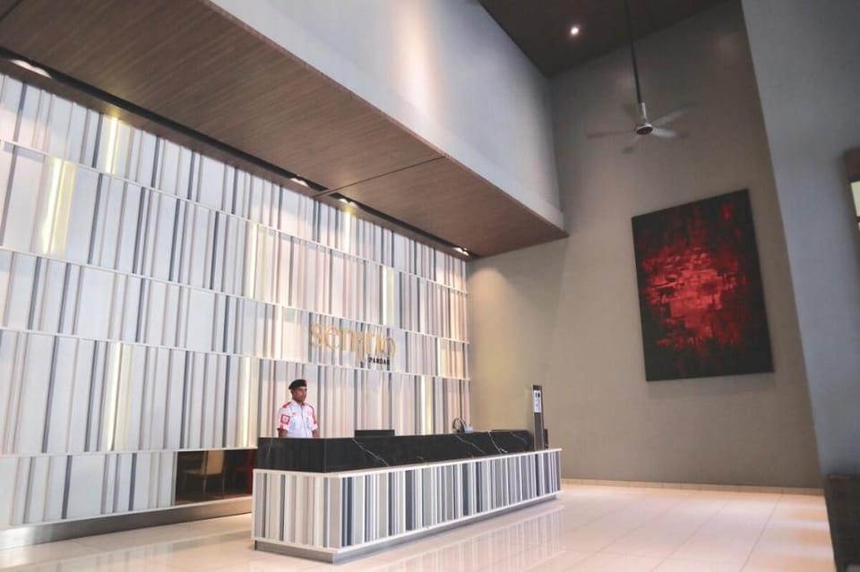 KLCC view 5 min KLCC Lovely 2 br 4pax Free Netflix Apartment in Federal Territory of Kuala Lumpur