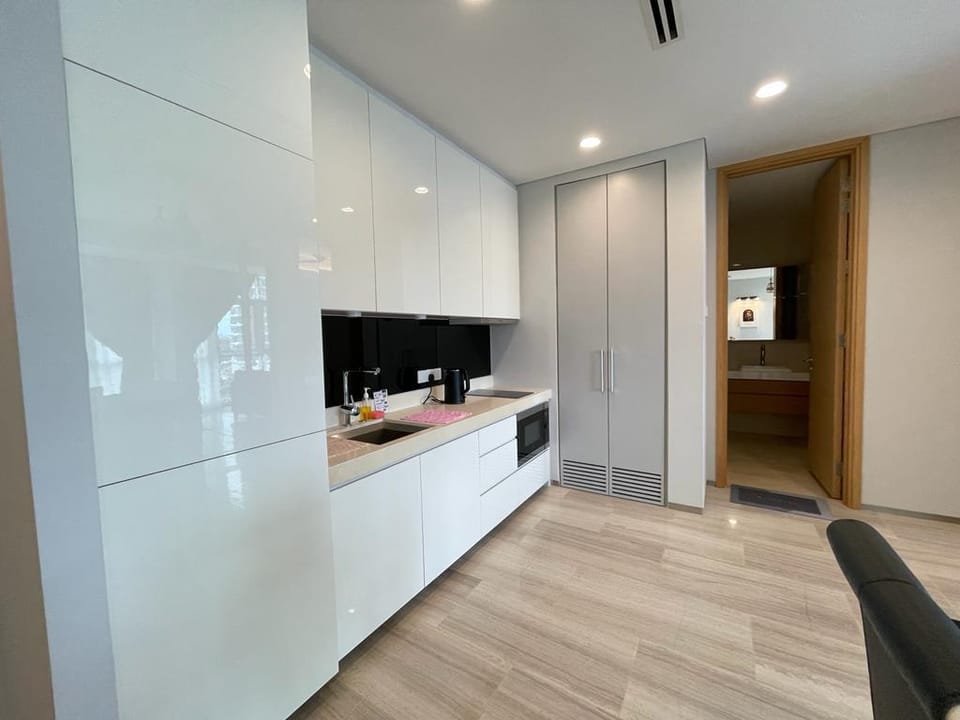 Pinetree Marina Resort One Bedroom Airbnb Apartment in Johor