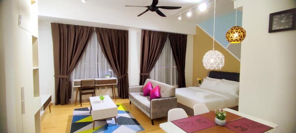 Studio 11 with NETFLIX @Imperium Residence Kuantan Apartment in Pahang, Malaysia