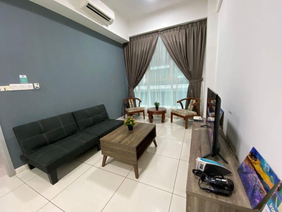 KK SUTERA AVENUE WT POOL OPP IMAGO 2BR 6pax 【6】 Apartment in Kota Kinabalu