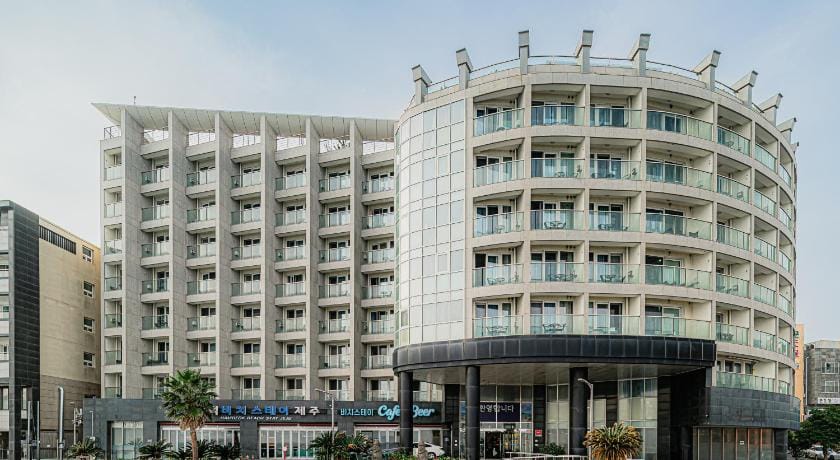 Hamdeok Beach Stay Jeju Hotel in South Korea