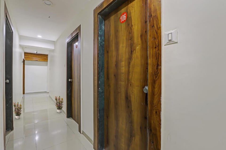 Hotel O Star Hotel in Ahmedabad