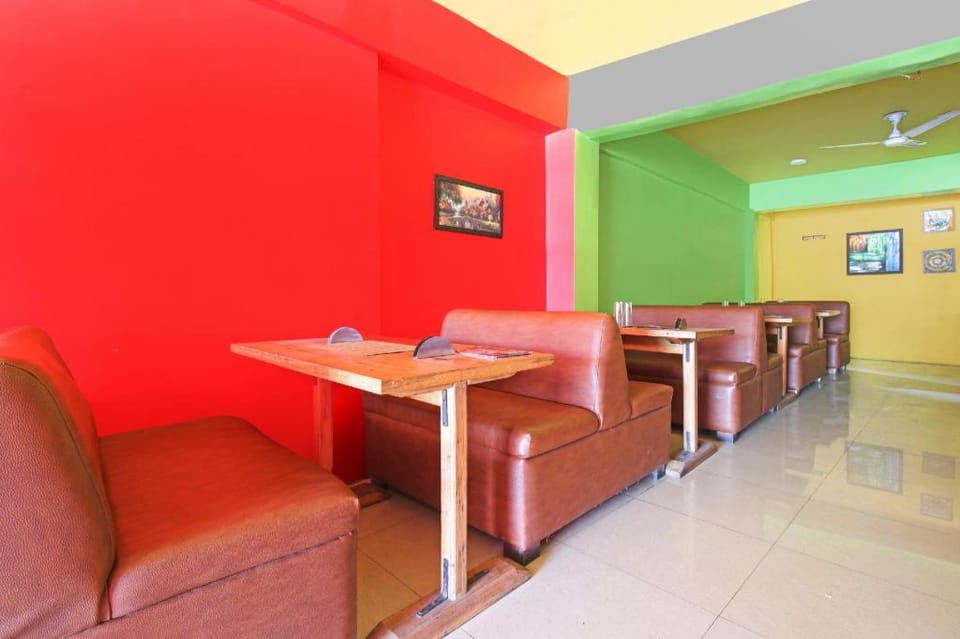 Hotel O Hunter's & Cafe Hotel in India