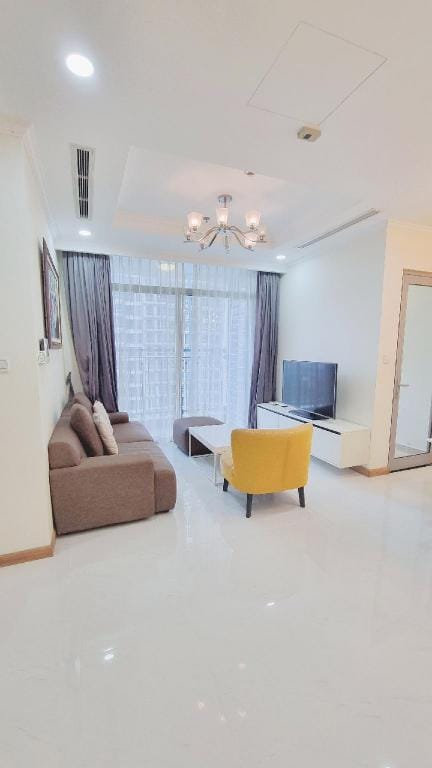 Lak's Plus apartment at Vinhomes Central Park Apartment in Ho Chi Minh City