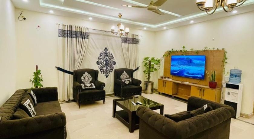 Dream Lodge Guest house Bed and Breakfast in Islamabad
