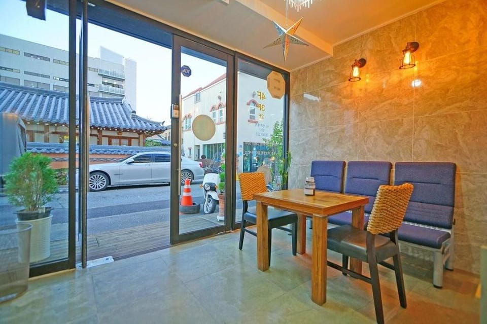 Jeonju Hanok Maeul Pungkyeong Guest and Hotel Bed and Breakfast in South Korea