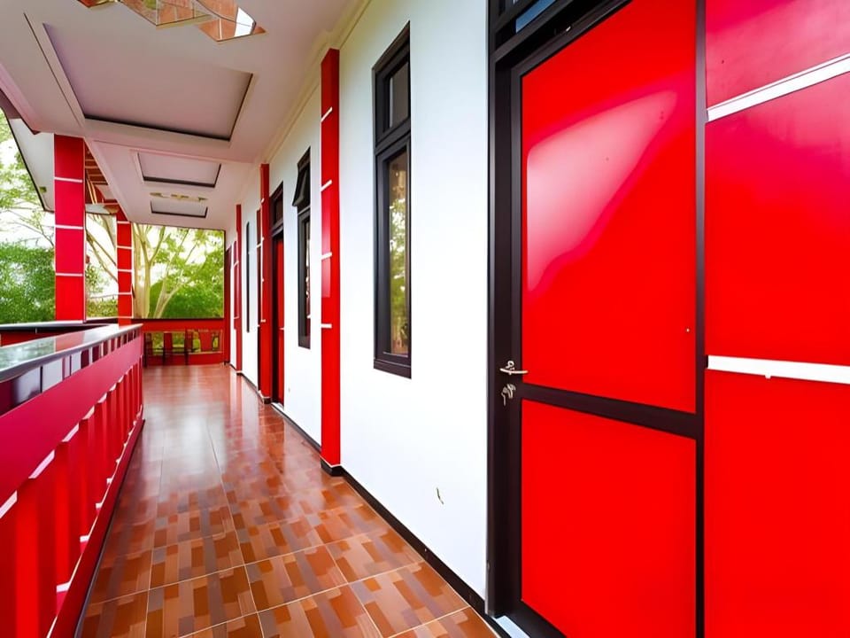 RedDoorz near Alun Alun Wonosobo 2 Hotel in Indonesia
