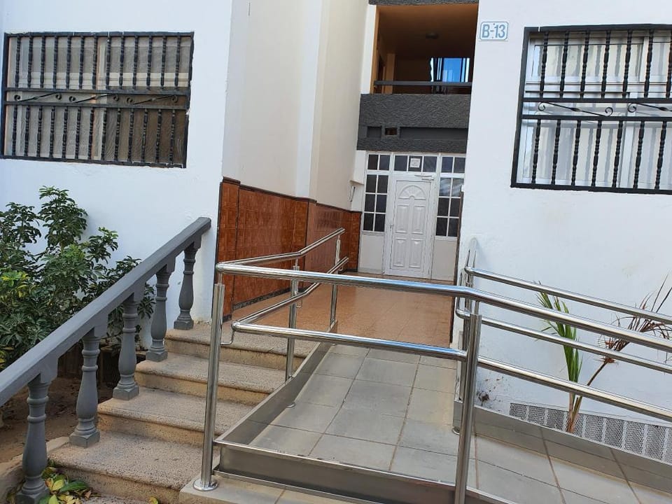 Room Plaza Hierro2 Wifi Free Shared Bathroom Apartment in Maspalomas