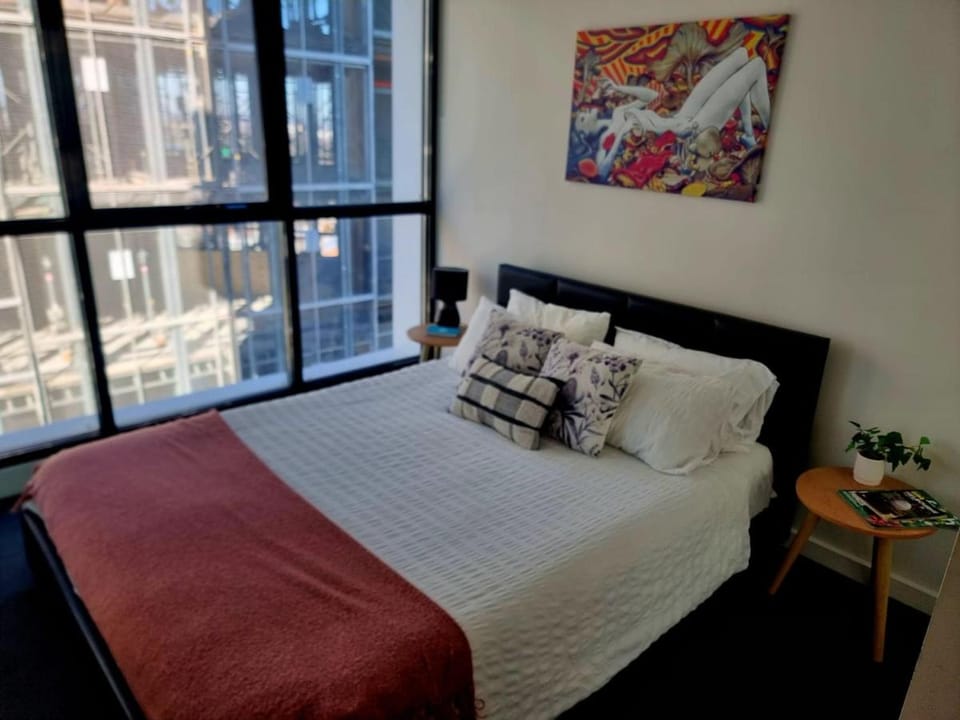 High Rise Unit in front of Crown with Free Parking Apartment in Southbank