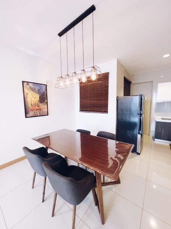[PROMO]Connected train 2 Bedrooms - Above Mall(25) Apartment in Petaling Jaya