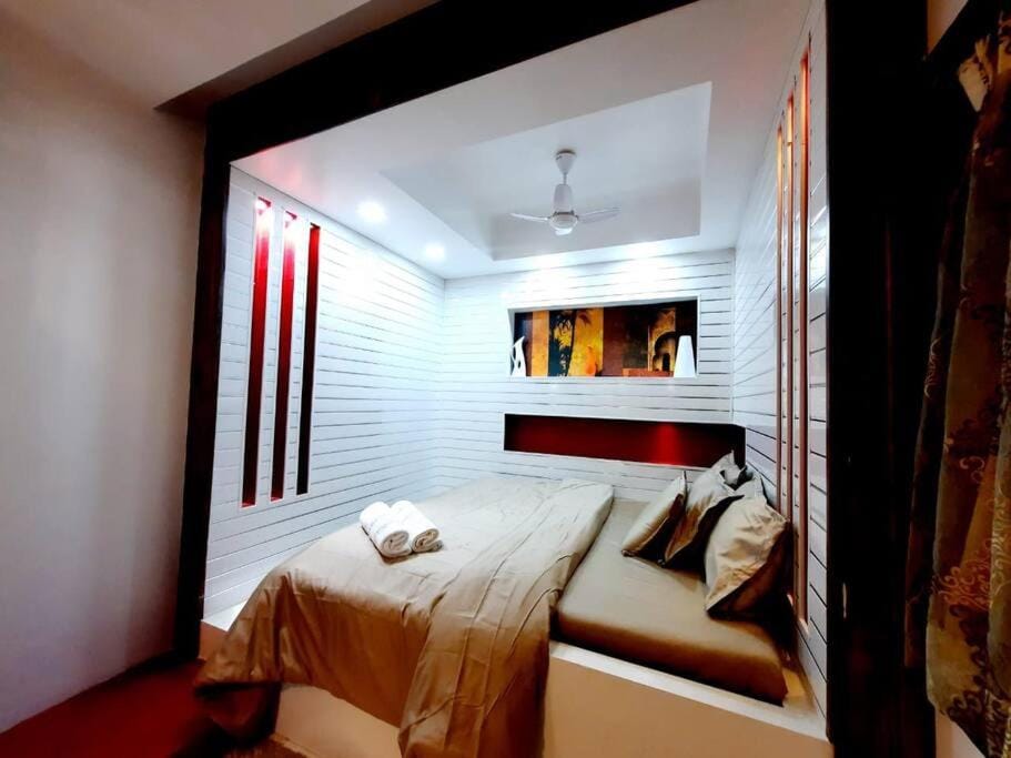 Flynn Stone Villa in Lonavla