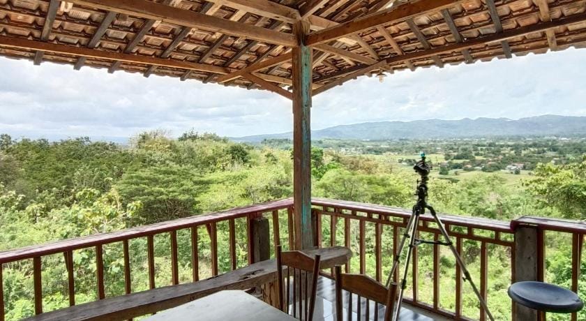Omah Singo Stay & Resto Yogyakarta Vacation rental in Special Region of Yogyakarta