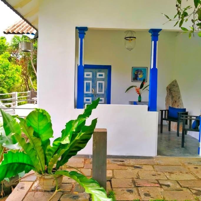 The Monkey Cottage Vacation rental in Southern Province